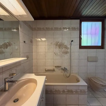 Casa Dei Nonni, Brissago, Maggiore Views Сasa de vacaciones