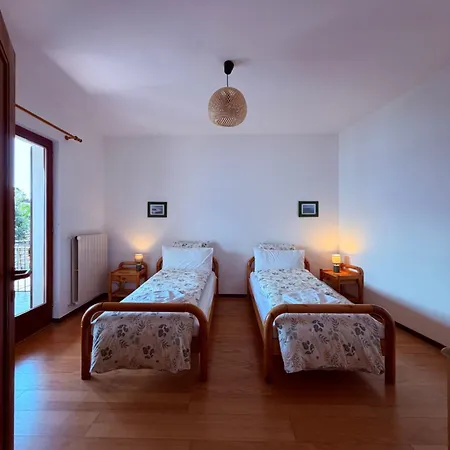 Casa Dei Nonni, Brissago, Maggiore Views