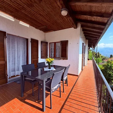 Casa Dei Nonni, Brissago, Maggiore Views Сasa de vacaciones Brissago