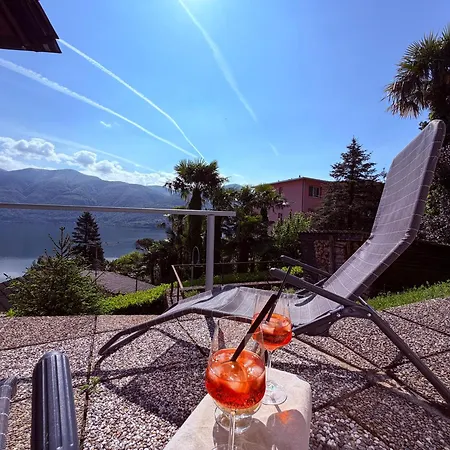 Сasa de vacaciones Casa Dei Nonni, Brissago, Maggiore Views