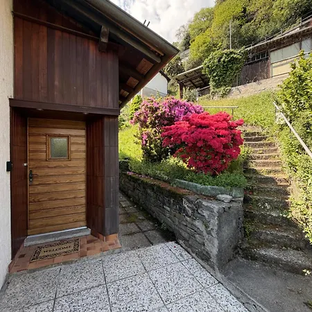 Сasa de vacaciones Casa Dei Nonni, Brissago, Maggiore Views